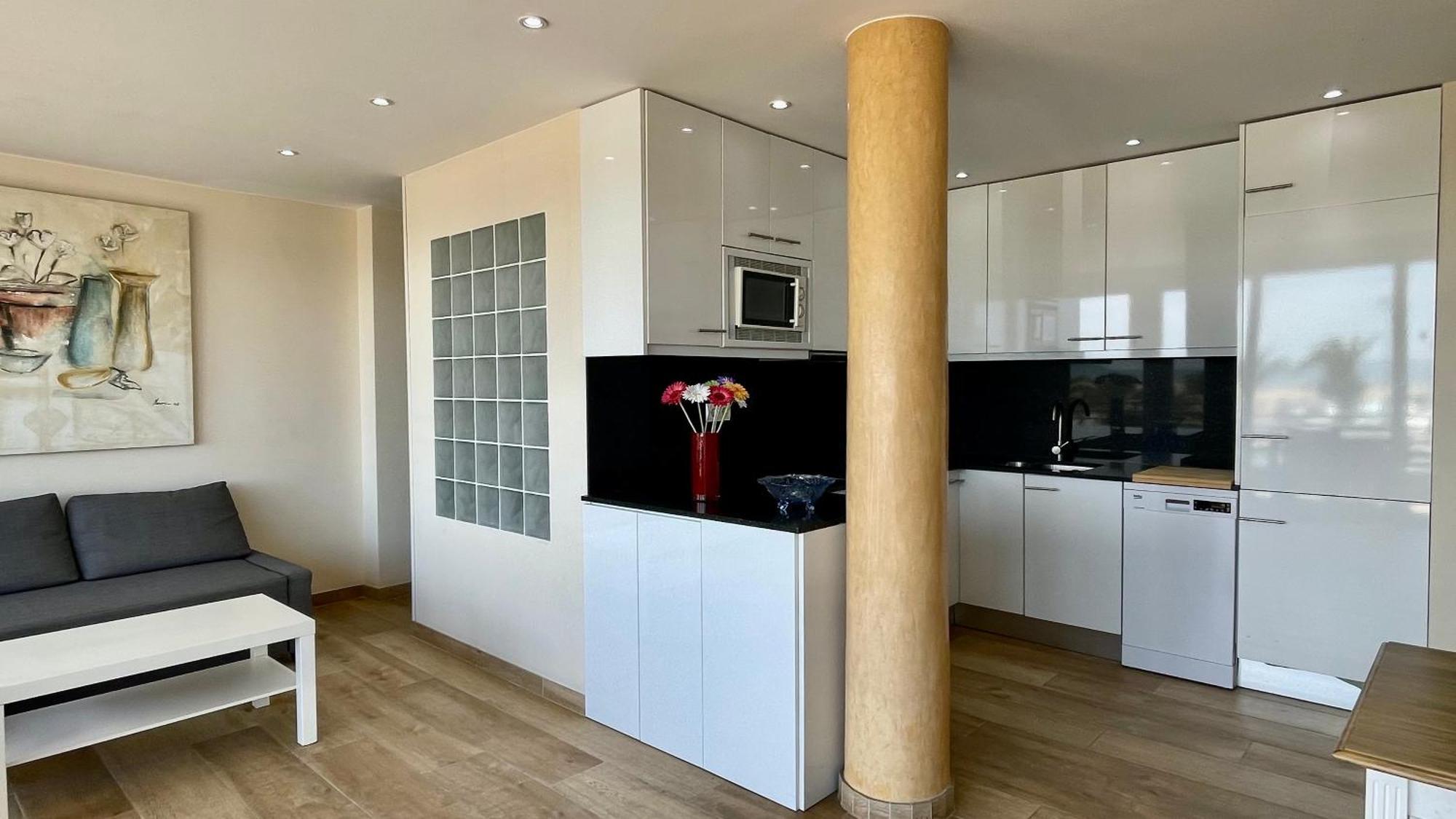 Catalonia 1-9 Apartment Лестартит Екстериор снимка