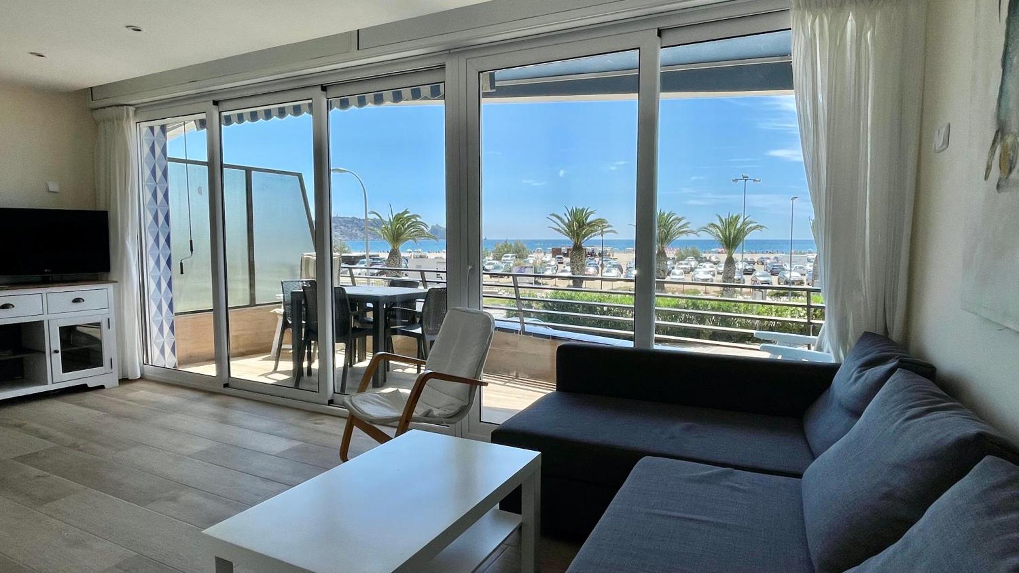 Catalonia 1-9 Apartment Лестартит Екстериор снимка