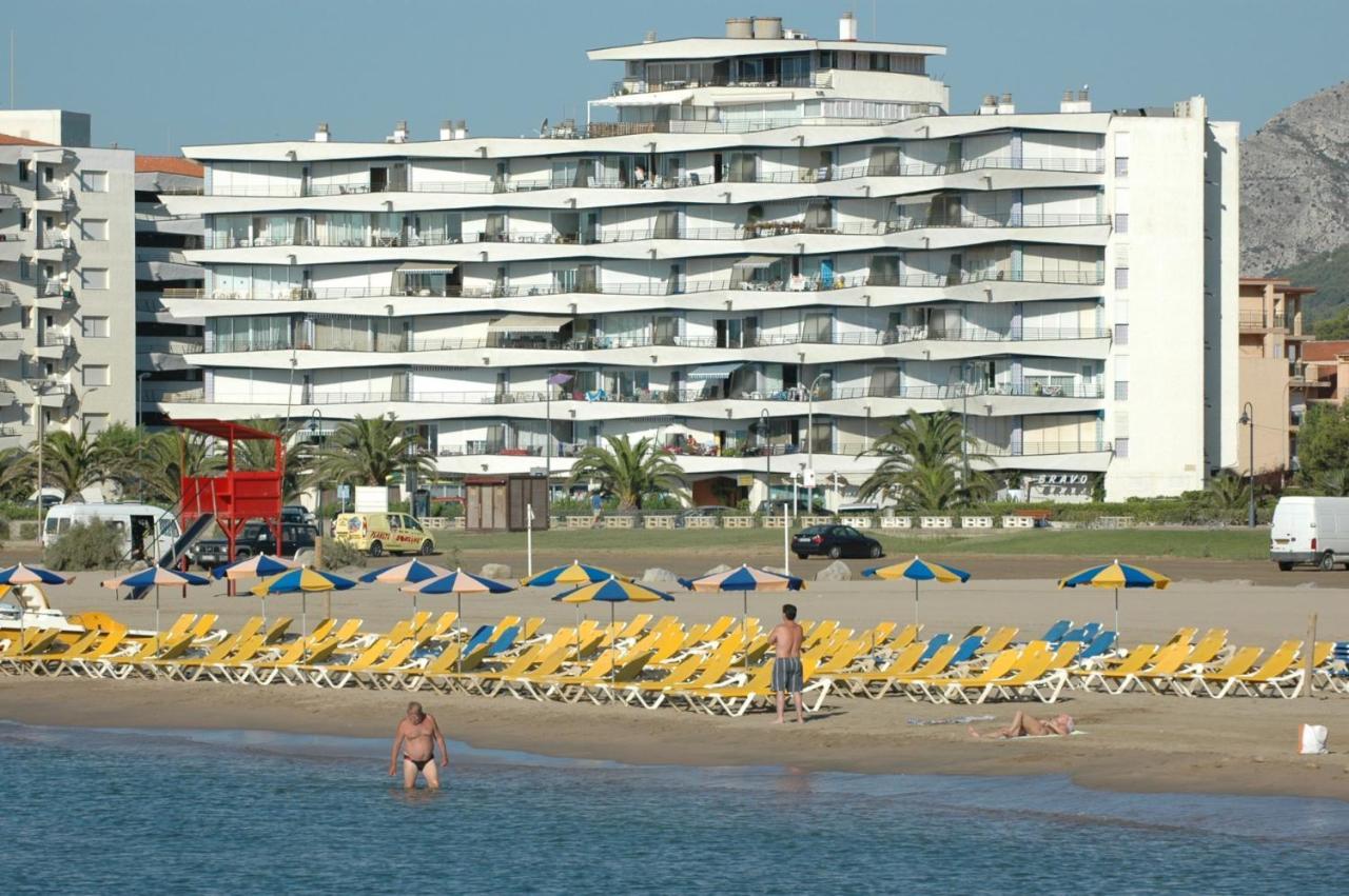Catalonia 1-9 Apartment Лестартит Екстериор снимка